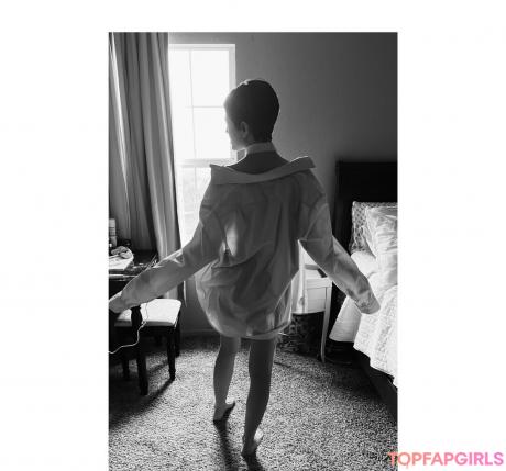 Girl nude leaked OnlyFans photo #158