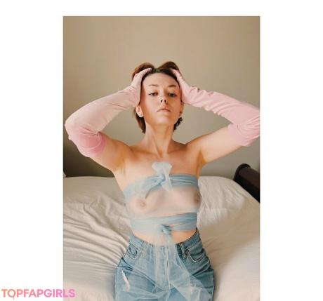Girl nude leaked OnlyFans photo #38