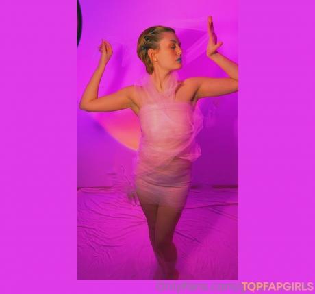 Girl nude leaked OnlyFans photo #61