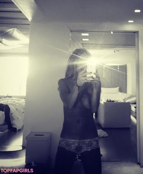 Lindsay nude leaked OnlyFans photo #51