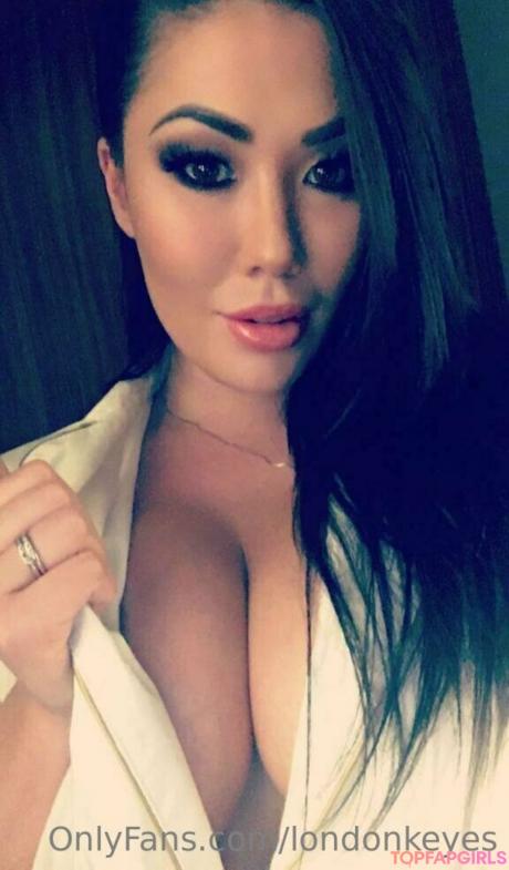 London nude leaked OnlyFans photo #312