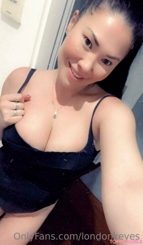 London nude leaked OnlyFans photo #321