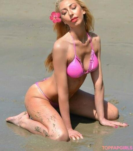 Sara nude leaked OnlyFans photo #6