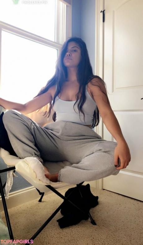 Vicky nude leaked OnlyFans photo #8