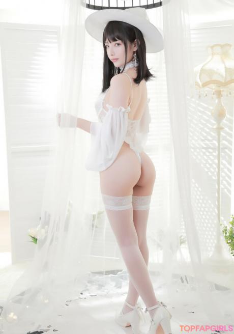 WenwenKira nude leaked OnlyFans photo #58