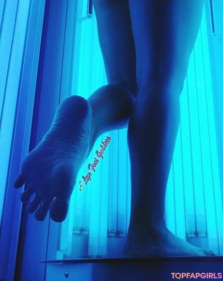 Lynfootgoddess nude leaked OnlyFans photo #46