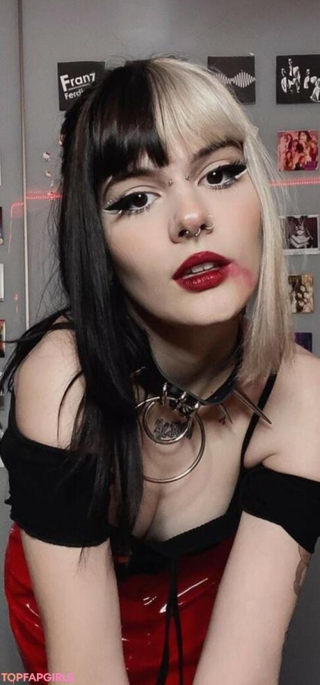 Lovecherrybella nude leaked OnlyFans photo #10