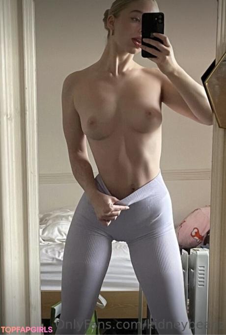 Kizzyrain nude leaked OnlyFans photo #116