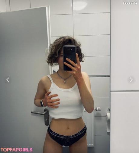 Linneasky nude leaked OnlyFans photo #12