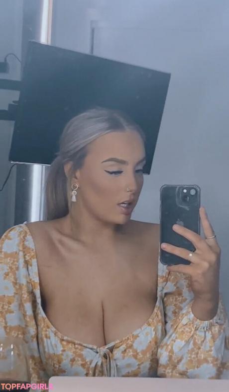 Charlotte nude leaked OnlyFans photo #109