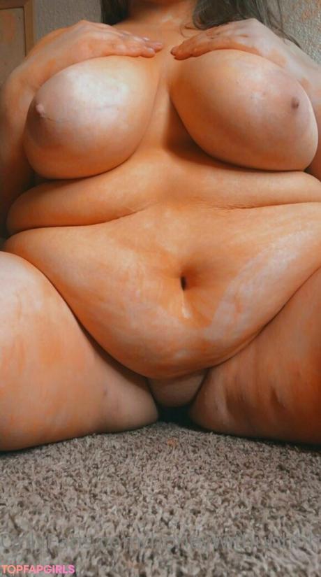 Honeywithuhtummy nude leaked OnlyFans photo #36