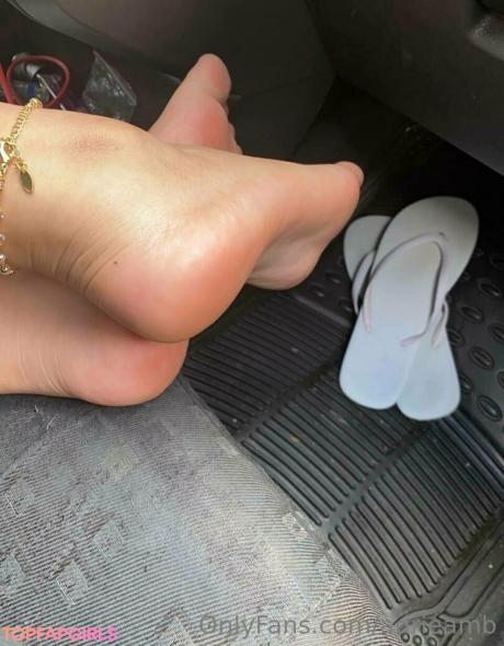 Adrieamb nude leaked OnlyFans photo #84