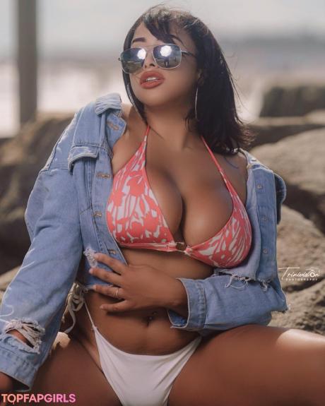 CRISTINA nude leaked OnlyFans photo #21