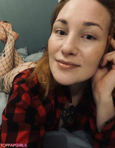 Suzieks nude leaked OnlyFans photo #7