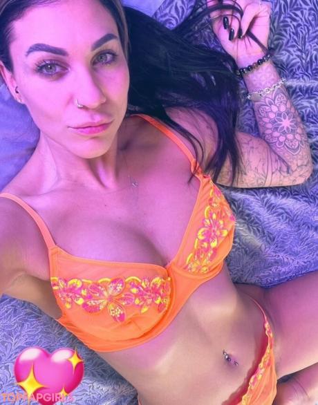 Miss_sofia.x nude leaked OnlyFans photo #17