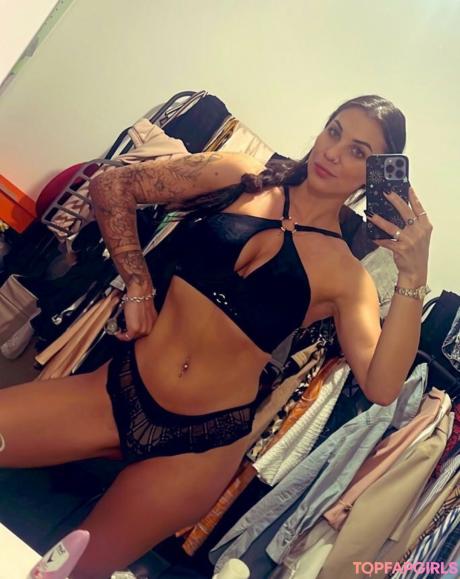 Miss_sofia.x nude leaked OnlyFans photo #7