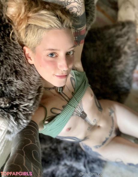 Thecamdamage nude leaked OnlyFans photo #34