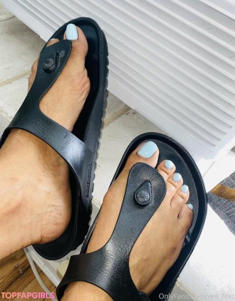 Vee_feet nude leaked OnlyFans photo #28