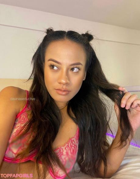 Davinaseductive nude leaked OnlyFans photo #15