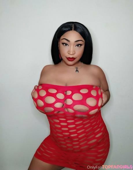Kurvykary nude leaked OnlyFans photo #1