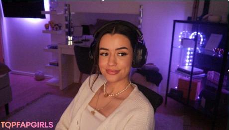 NoraExplorer nude leaked OnlyFans photo #17