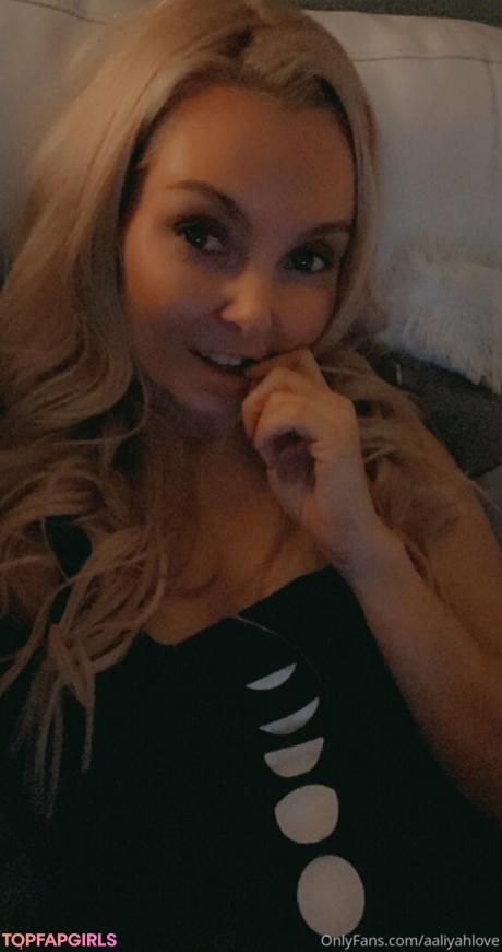 Aaliyahlove nude leaked OnlyFans photo #68