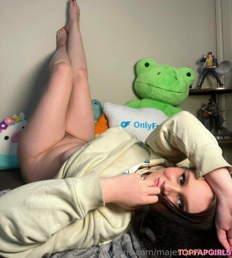Majesticafunicorn nude leaked OnlyFans photo #334