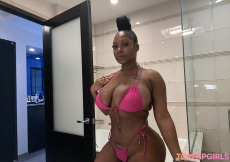 Therealchanellealicia nude leaked OnlyFans photo #6