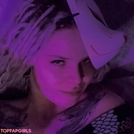 Arahnaekb nude leaked OnlyFans pic