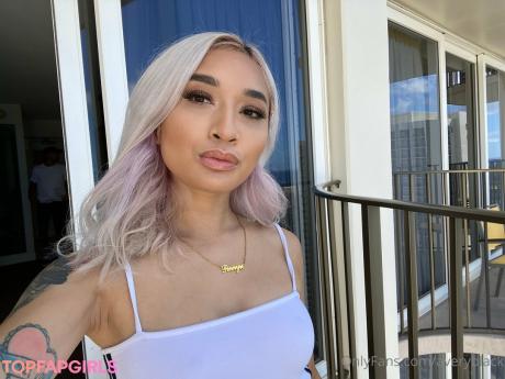 Avery nude leaked OnlyFans photo #38