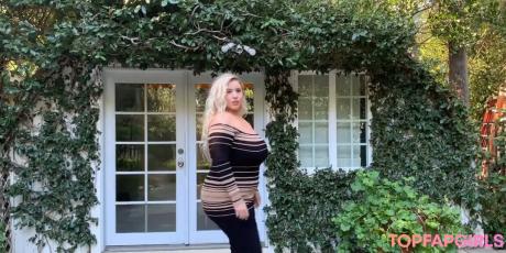 Lo nude leaked OnlyFans photo #35