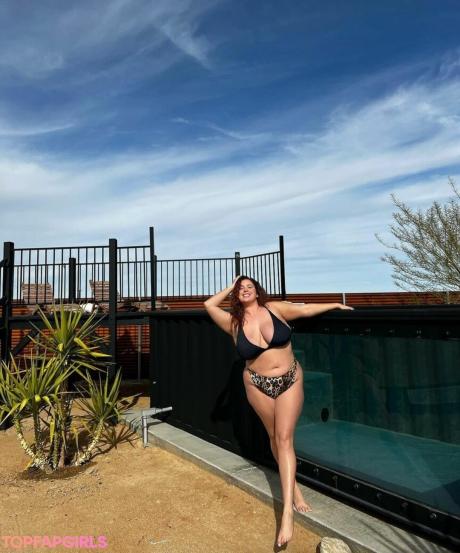 Lo nude leaked OnlyFans photo #535