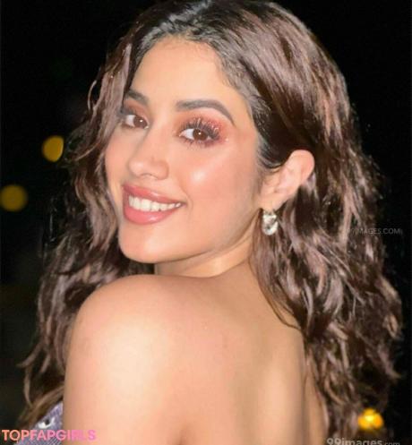 Janhvi nude leaked OnlyFans photo #103