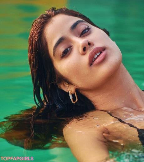 Janhvi nude leaked OnlyFans photo #15