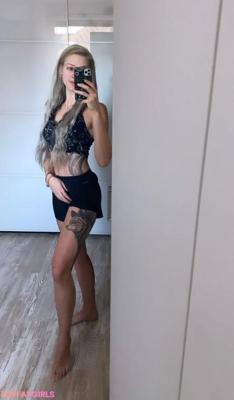Farbenfuchs nude leaked OnlyFans photo #46