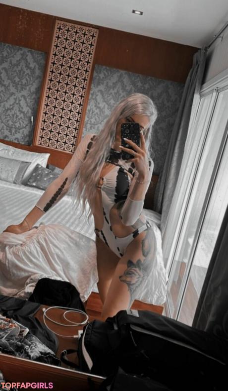 Farbenfuchs nude leaked OnlyFans photo #64