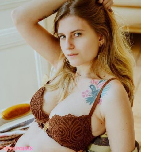 Snowishh nude leaked OnlyFans photo #2