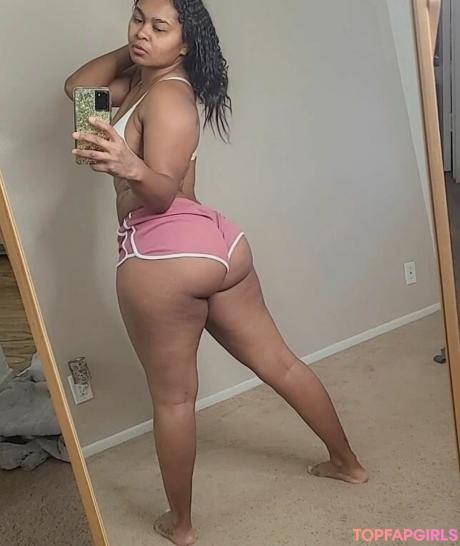 BigBootyGuhhhh nude leaked OnlyFans pic