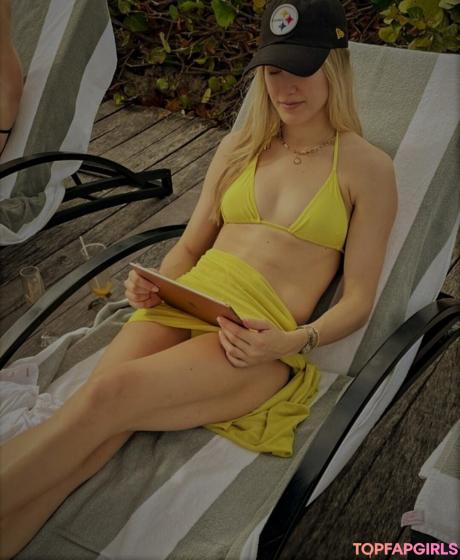 Eugenie nude leaked OnlyFans photo #54