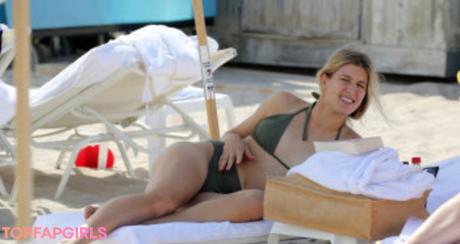 Eugenie nude leaked OnlyFans photo #6