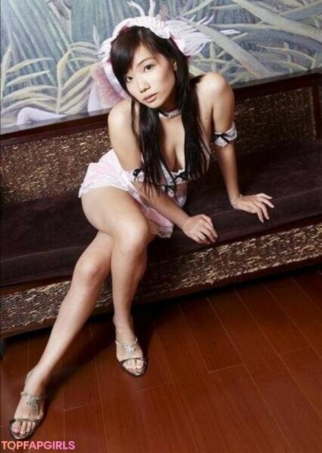 Asiamamachenchen nude leaked OnlyFans photo #8