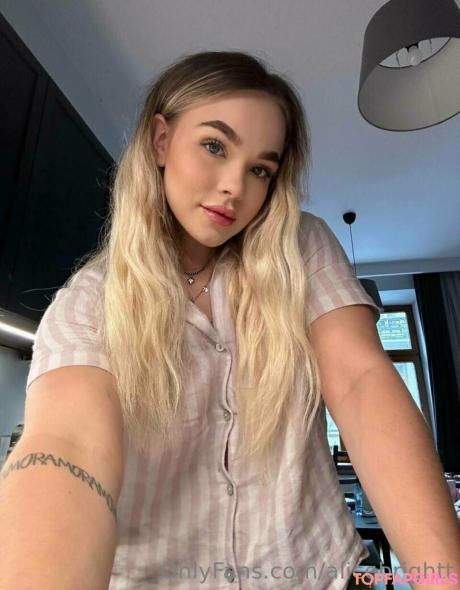 Alicebrightt nude leaked OnlyFans photo #99
