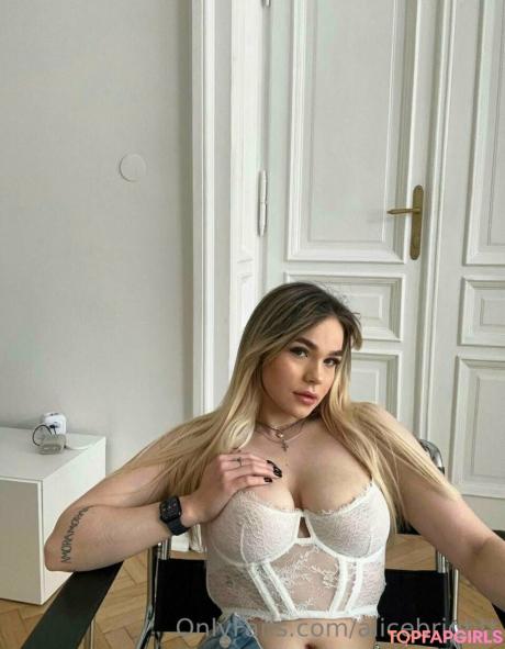 Alicebrightt nude leaked OnlyFans photo #107