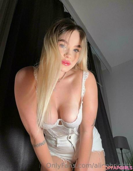 Alicebrightt nude leaked OnlyFans photo #108