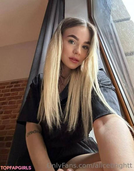 Alicebrightt nude leaked OnlyFans photo #125