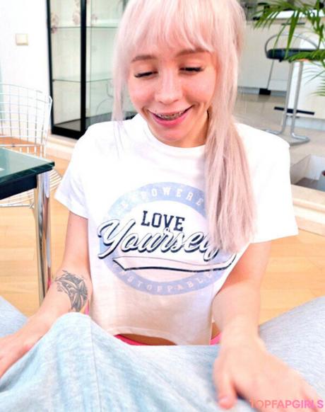 AliceBong nude leaked OnlyFans photo #95