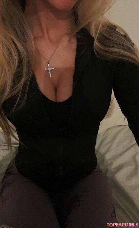 Iidaamilda nude leaked OnlyFans photo #2