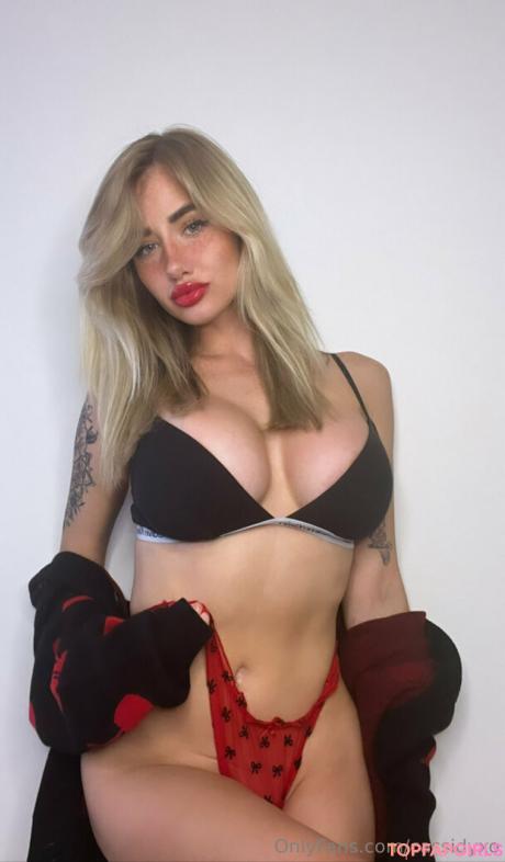 Cassidyxo nude leaked OnlyFans photo #727