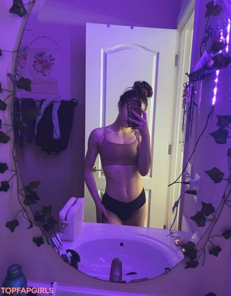 Sgoally nude leaked OnlyFans photo #38