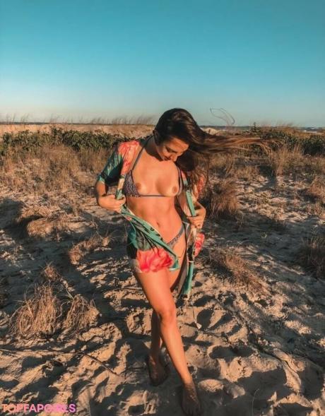 AnaBloom nude leaked OnlyFans photo #70